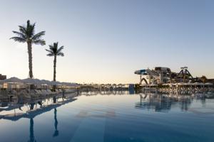 تور ترکیه هتل دلفین ایمپریال - آژانس مسافرتی و هواپیمایی آفتاب ساحل آبی